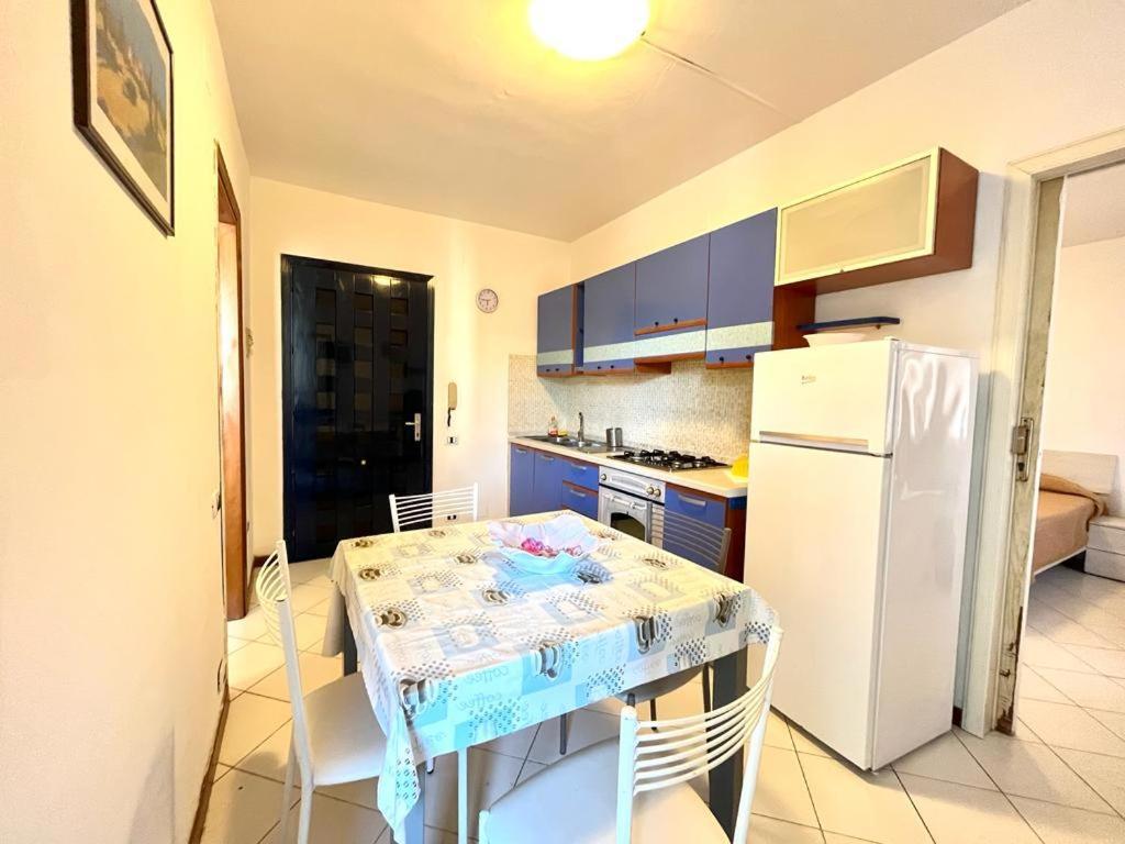 Venere Apartament Tirrenia Exterior foto